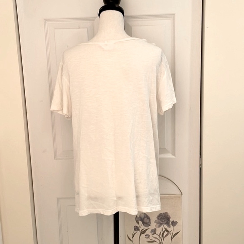 ⭐️2 for $20⭐️ LNA White Strappy Neck Cutout Tee Shirt - Picture 3 of 6
